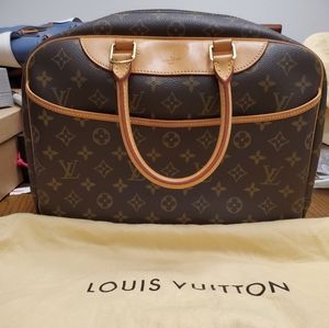 Louis Vuitton Deauville